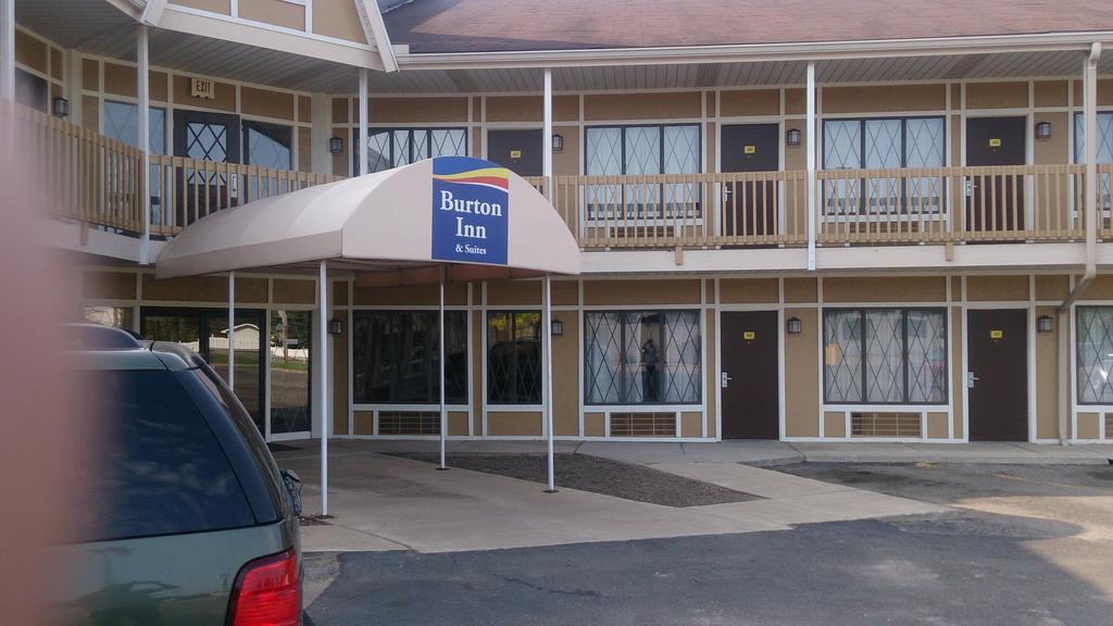 Burton Inn And Suites Buitenkant foto